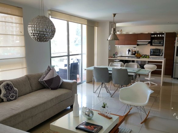 Amplio Apartamento en El Poblado